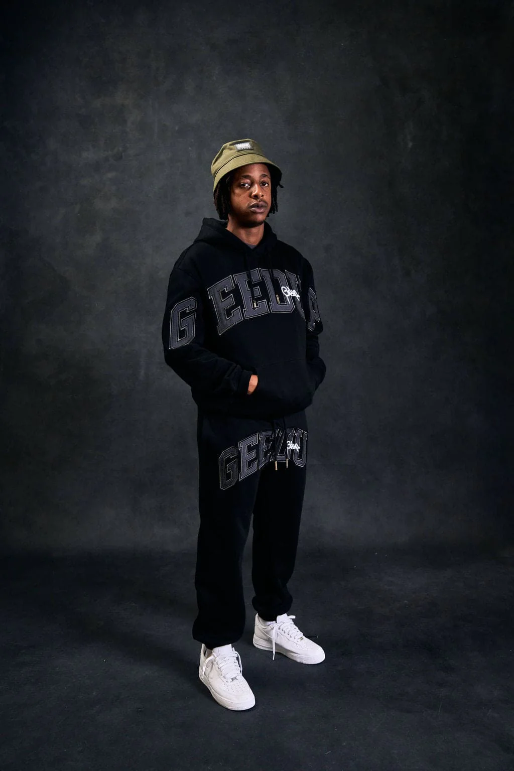 Team Logo/Handtstyle Trackpant Black/Grey/White - Image 3