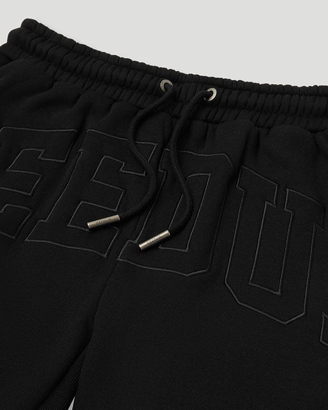 Team Logo O.L Short Black - Image 2