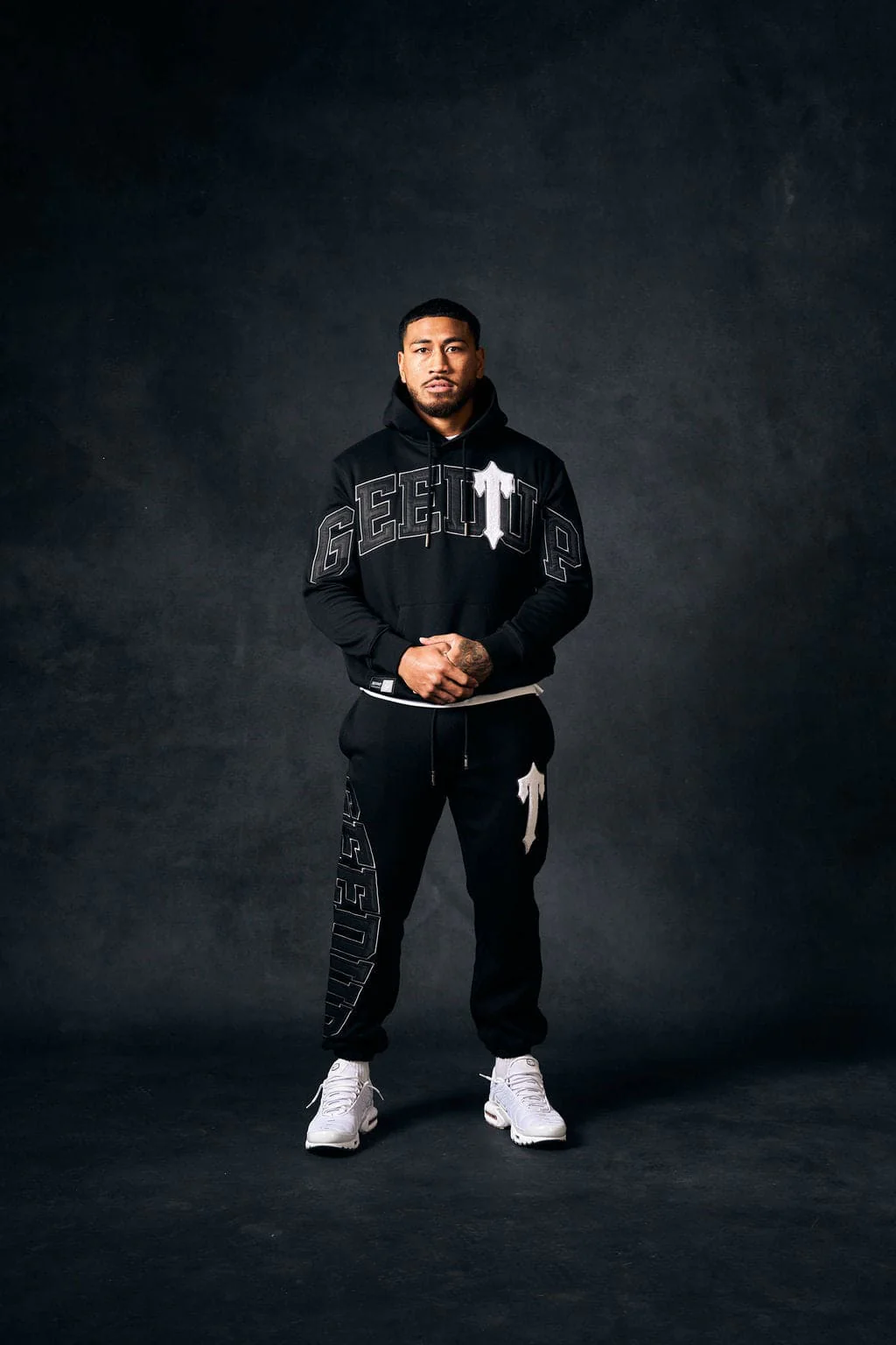 Team Logo x Irongate T Trackpant Black/White - Image 3