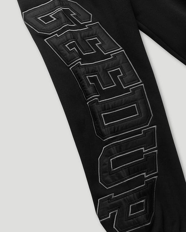 Team Logo x Irongate T Trackpant Black/White - Image 5