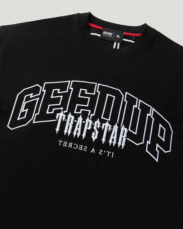 Team Logo x Trapstar Irongate T-Shirt Black - Image 4